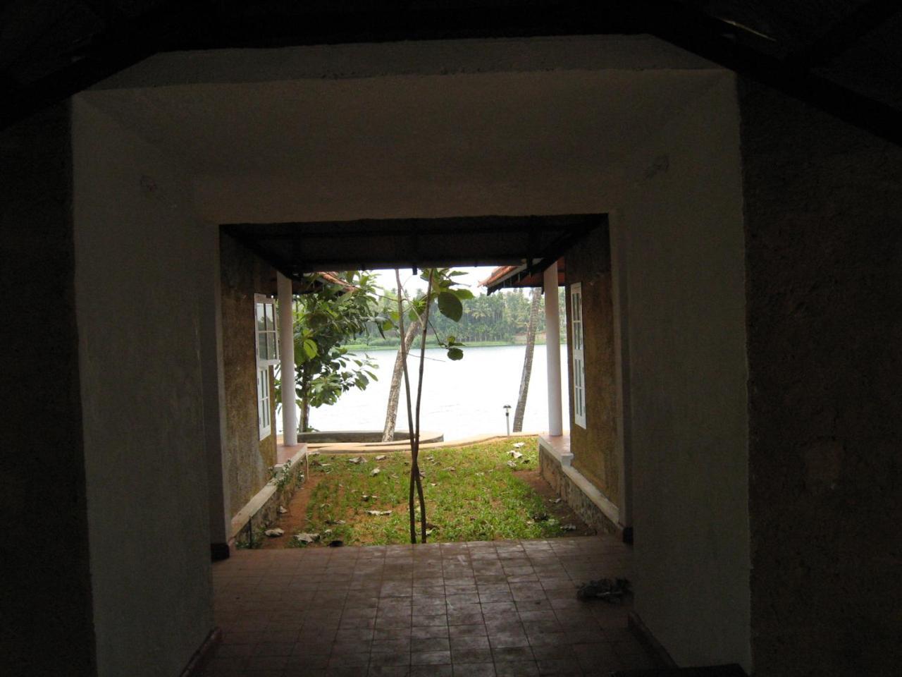 Lazy Gaze Hotel Ernakulam Exterior photo